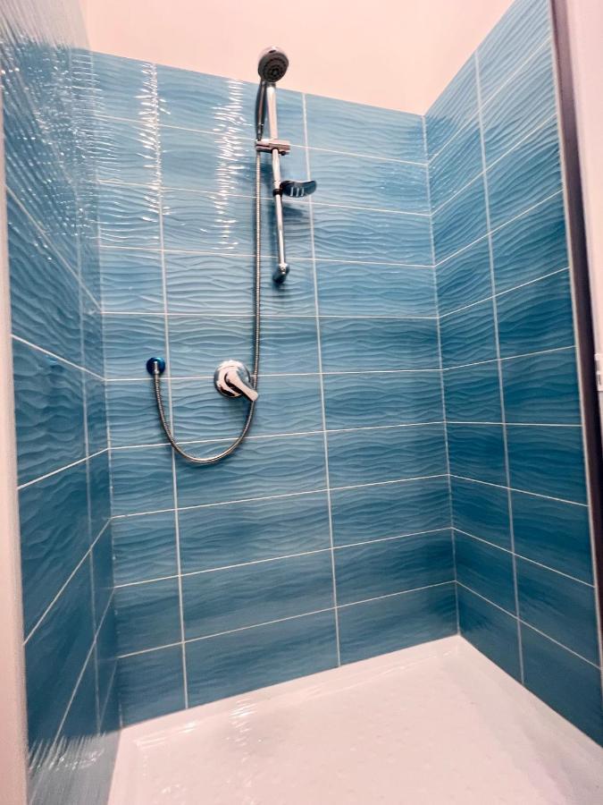 Airport Luxury Rooms نابولي المظهر الخارجي الصورة