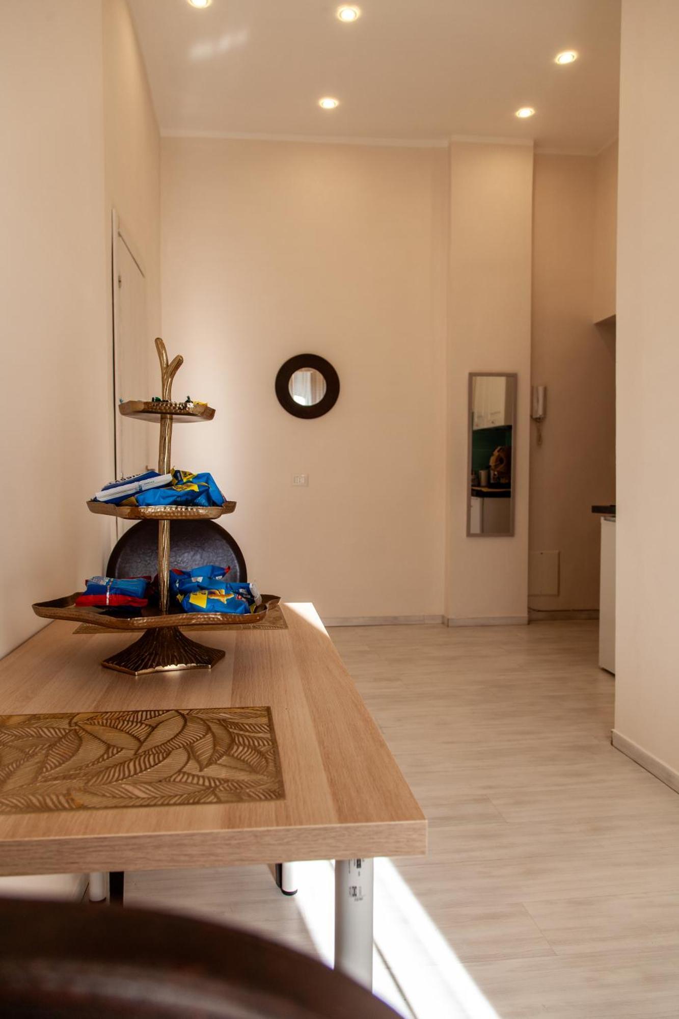Airport Luxury Rooms نابولي المظهر الخارجي الصورة